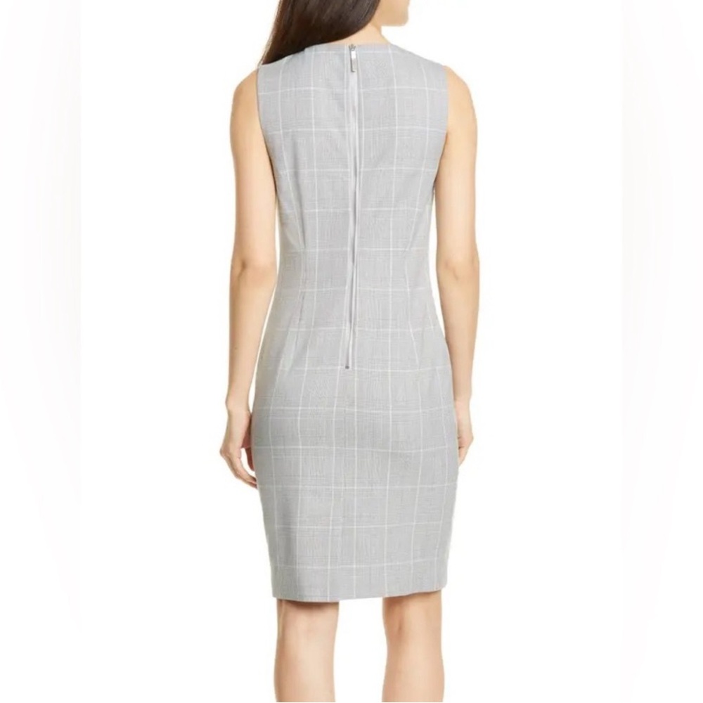 Ted Baker London Charcoal Gray Avriid Check Plaid V-Neck Sleeveless Sheath Dress - Picture 13 of 14
